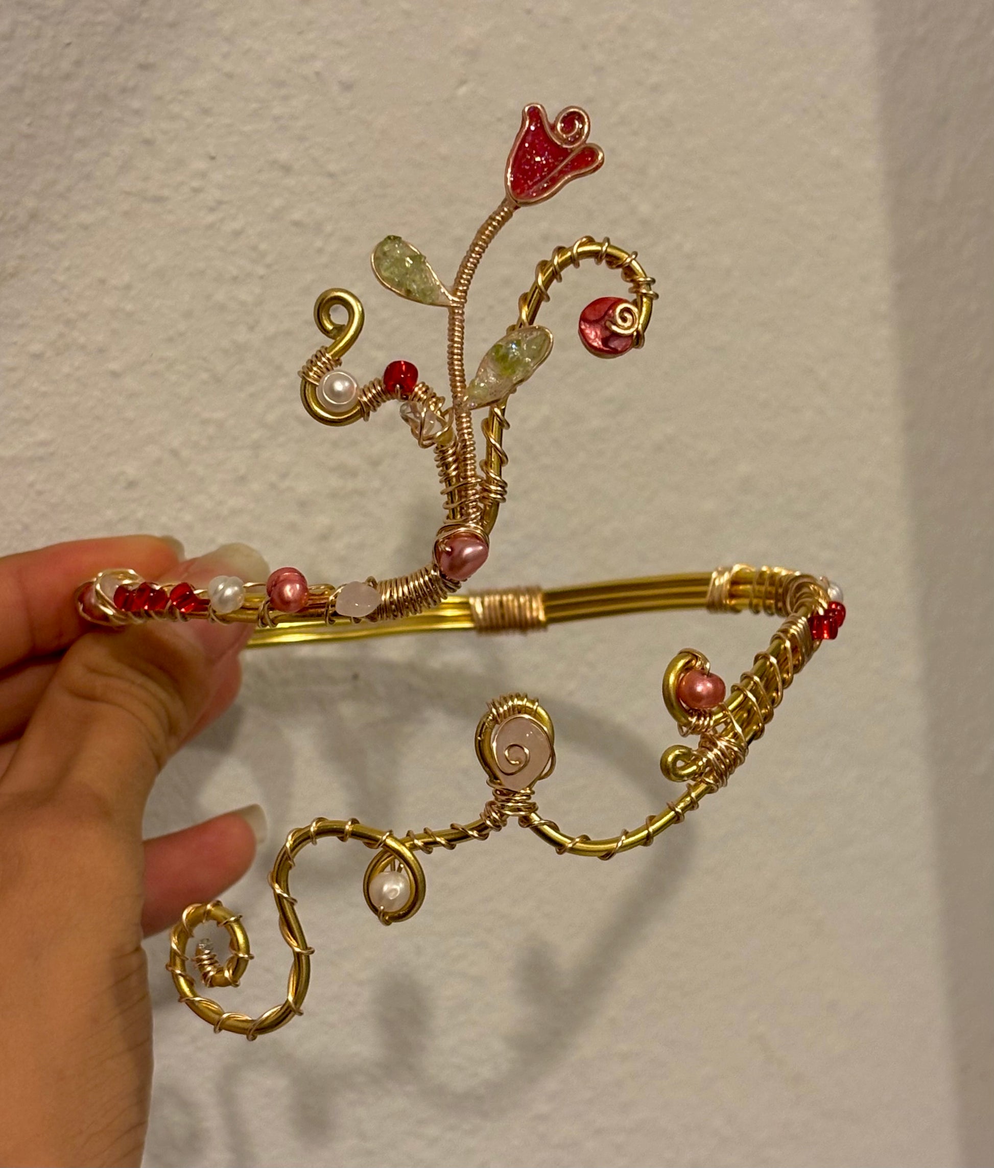 Divine Bloom - Arm cuff